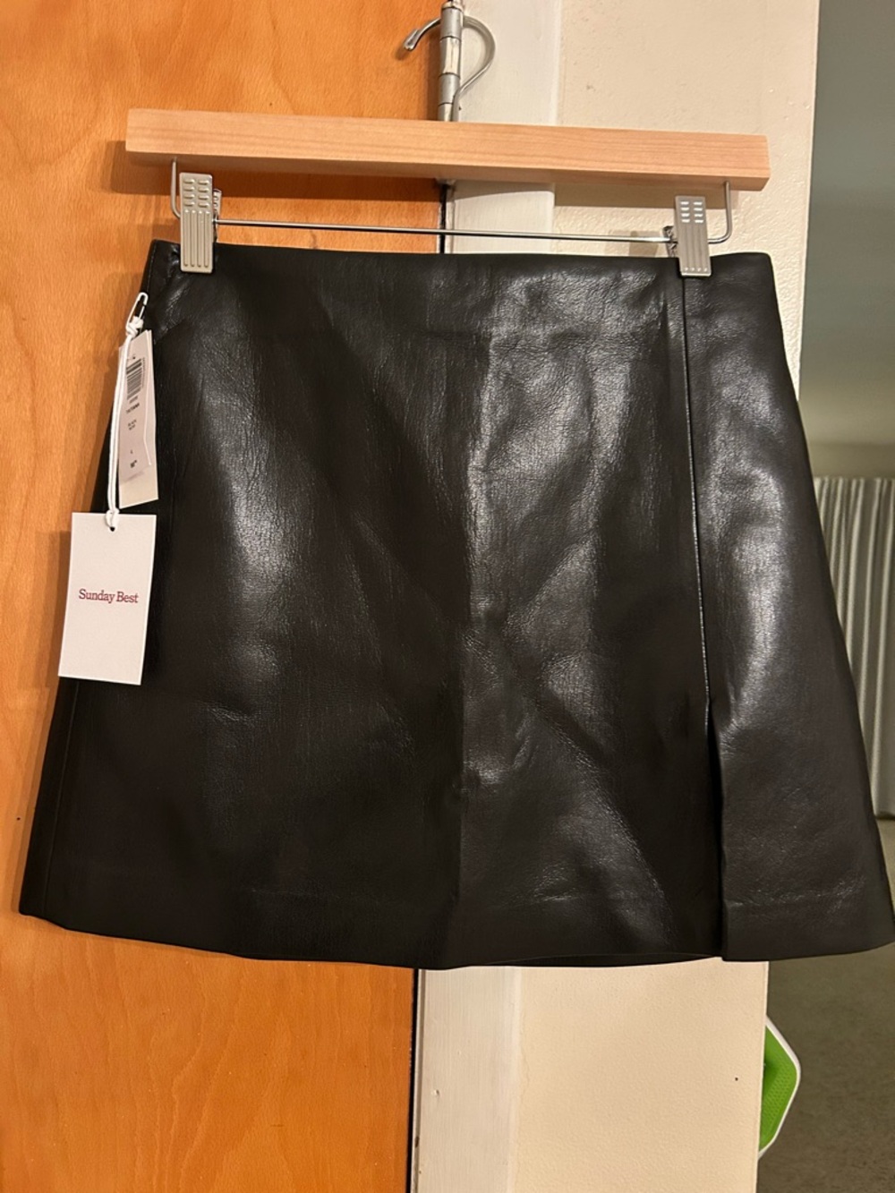 Aritzia Skirt 🖤